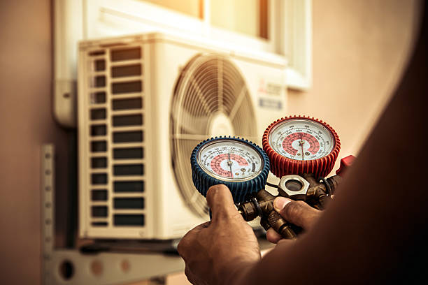 Professional Ac Installation technician working in Mountain Home AFB, ID